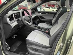 Volkswagen Taos L 380TSI AWD Luxury Easy Package - ფოტო 16