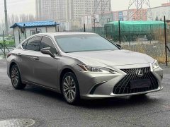 Lexus ES 2022 300h Excellence Edition - ფოტო 2