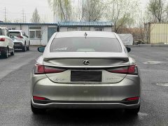 Lexus ES 2022 300h Excellence Edition - ფოტო 5