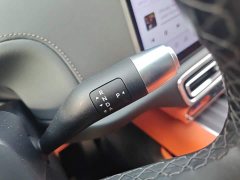 Li Auto L6 Pro - ფოტო 10