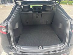 Tesla Model Y Rear-Wheel Drive - ფოტო 17