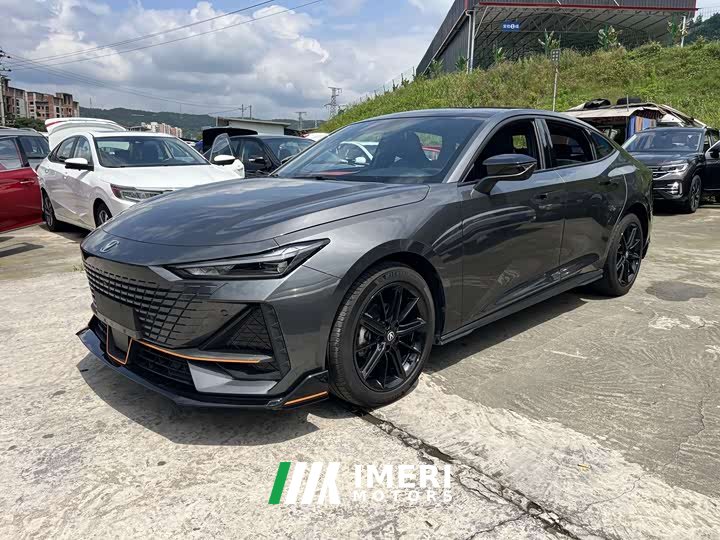 Changan UNI-V 1.5T Sport Edition - ავტომობილი ჩინეთიდან