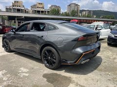 Changan UNI-V 1.5T Sport Edition - ფოტო 9