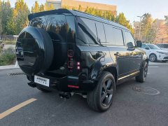 Land Rover Defender 110 3.0T P400 X-Dynamic HSE - ფოტო 3