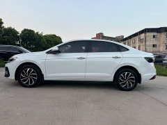 Volkswagen Lavida 2023 Sharp 1.5L Automatic New Vision Edition - ფოტო 4