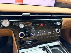 Genesis G80 2.5T Rear-Wheel Drive Luxury - ფოტო 14