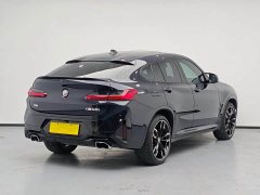 BMW X4 M40i 2022 M40i - ფოტო 4