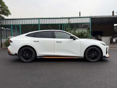 Changan UNI-V 1.5T Premium Sport - ფოტო 4