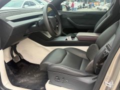 Tesla Model Y L 2025 Long Range All-Wheel Drive - ფოტო 11