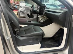 Tesla Model Y L 2025 Long Range All-Wheel Drive - ფოტო 7