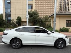 Volkswagen Lingdu 2024 Lingdu L 280TSI DSG Dazzling Red Edition - ფოტო 4