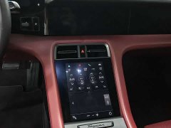 Porsche Taycan - ფოტო 6