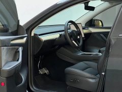 Tesla Model Y Standard Range RWD - ფოტო 8