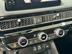 Honda Civic 180TURBO CVT Premium Edition - ფოტო 12