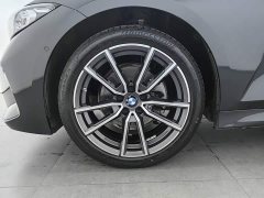 BMW 3 Series 325Li M Sport Package - ფოტო 17