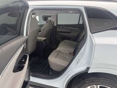 Buick E5 Premium Standard Range Edition - ფოტო 3