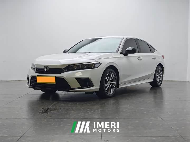 Honda Civic 240TURBO CVT Dynamic Edition