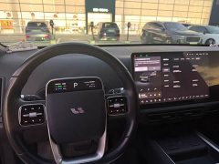 Li Auto L6 Pro - ფოტო 4