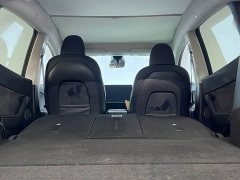 Tesla Model Y Rear-Wheel Drive - ფოტო 19