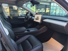 Tesla Model Y Rear-Wheel Drive - ფოტო 8