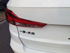 Volkswagen Jetta VS7 280TSI Automatic Entry-Level - ფოტო 13