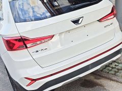 Volkswagen Jetta VS7 280TSI Automatic Entry-Level - ფოტო 17