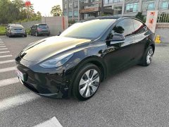Tesla Model Y 2022 Facelift Rear-Wheel Drive - ფოტო 2