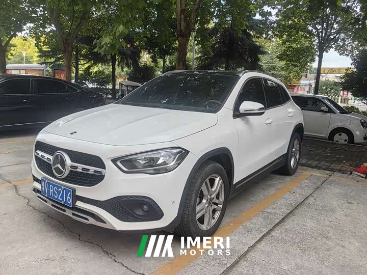 Mercedes-Benz GLA 2020 GLA 180 - ავტომობილი ჩინეთიდან