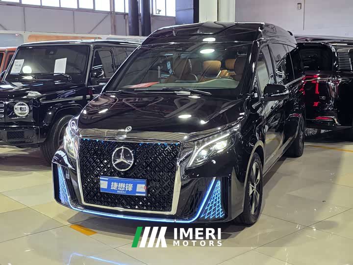 Mercedes-Benz V-Class 2022 V 260 L Long Wheelbase Premium Edition