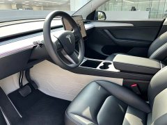 Tesla Model Y Rear-Wheel Drive - ფოტო 8