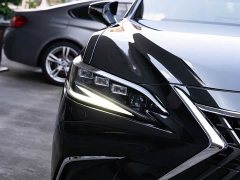 Lexus ES 2022 300h Premium Edition - ფოტო 6