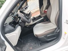 BYD Qin PLUS Glory Edition DM-i 55KM Leading - ფოტო 11