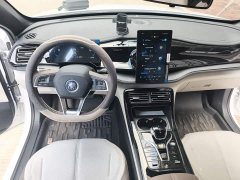 BYD Qin PLUS Glory Edition DM-i 55KM Leading - ფოტო 5