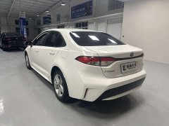 Toyota Corolla 1.8L CVT Luxury - ფოტო 6