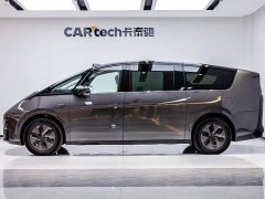 Li Auto Li Xiang MEGA Ultra - ფოტო 3