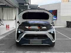 NIO ES8 2020 580KM Signature Edition Six-Seater - ფოტო 13