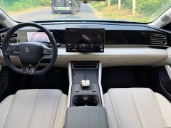 BYD Qin L DM-i 120KM Leading Edition - ფოტო 5