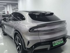 Xiaomi YU7 Four-Wheel Drive Max Edition - ფოტო 7