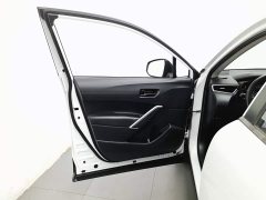 Toyota Frontlander 2022 2.0L CVT Leading Edition - ფოტო 8