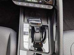 Hyundai Elantra 2023 1.5L CVT Luxury - ფოტო 13