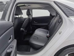 Hyundai Elantra 2023 1.5L CVT Luxury - ფოტო 15