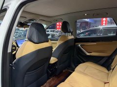 Geely Boyue L 1.5TD DCT Luxury - ფოტო 12