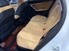 Geely Boyue L 1.5TD DCT Luxury - ფოტო 4
