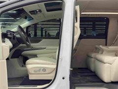 Buick Zhijing Shijia Luxury Edition - ფოტო 8