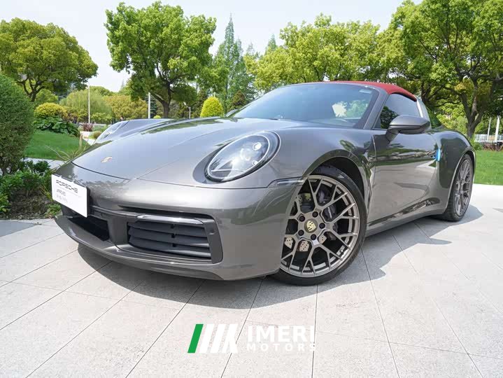 Porsche 911 Targa 4 3.0T