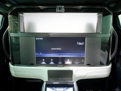 Lexus LM 300h Edition - ფოტო 16