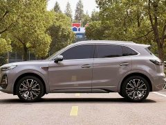 FAW Red Flag HS5 2.0T AWD Flagship Enjoy Pro - ფოტო 8