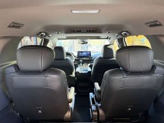 Toyota Sienna 2023 2.5L Hybrid Premium Edition - ფოტო 13