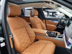 BMW 7 Series 740Li Premier Luxury Package - ფოტო 18