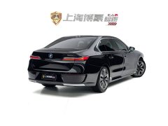 BMW 7 Series 740Li Premier Luxury Package - ფოტო 3